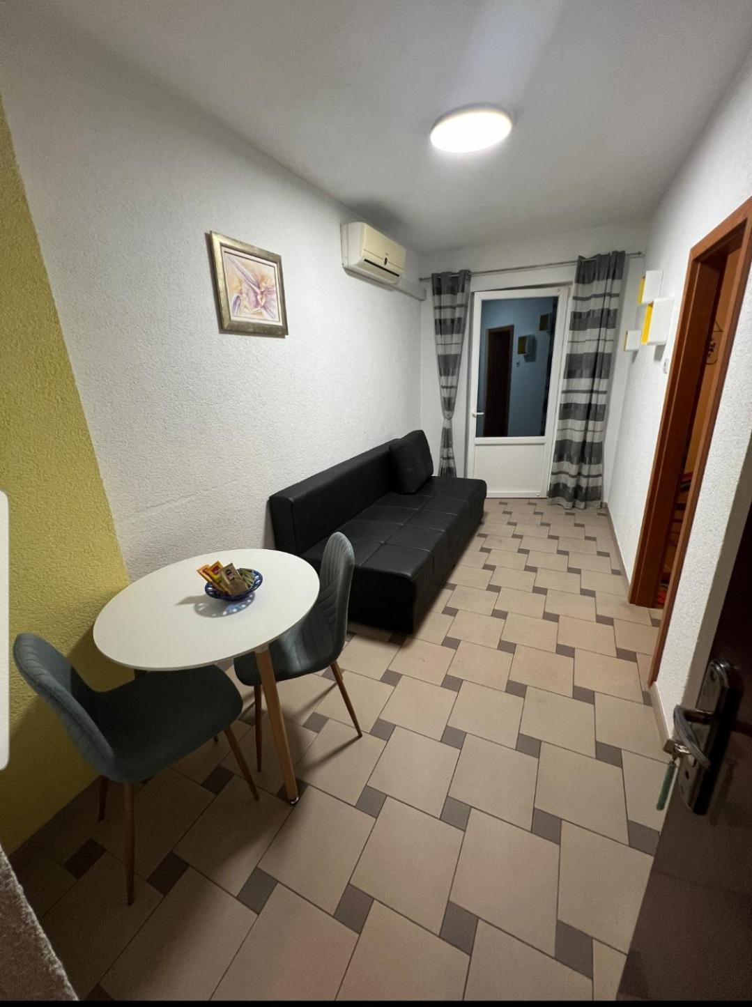 Apartment Afrika Μακάρσκα Εξωτερικό φωτογραφία